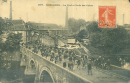 71 - Gueugnon - Le Pont Et Sortie Des Ouvriers. - Gueugnon