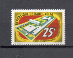 HAUTE VOLTA  N° 137      NEUF SANS CHARNIERE  COTE 2.50€   HOTEL - Haute-Volta (1958-1984)