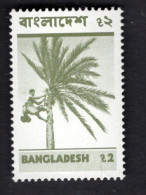 2036563289 1974 1975   SCOTT 83 (XX) POSTFRIS  MINT NEVER HINGED - FAUNA - COLLECTING DATE PALM JUICE - Bangladesh