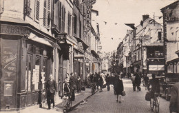 MELUN  -  SEINE ET MARNE  -   (77)  -  PEU  COURANTE  CPSM  TRES ANIMEE  DE  1948  -  LA  RUE  SAINT - ASPAIS. - Melun