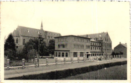 GIERLE / THIELEN / KOSTSCHOOL URSULINES - Lille