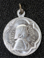 WW1 Belle Médaille Religieuse Pendentif Porte-bonheur De Poilu 14-18 " Bienheureuse Jeanne D'Arc " WWI - Religion & Esotericism