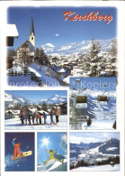 72094841 Kirchberg Tirol Ortsblick Mit Kirche Skischule Kabinenbahn Snowborder P - Autres & Non Classés