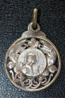 Médaillon Pendentif Médaille Religieuse Début XXe "Bienheureuse Jeanne D'Arc" Religious Medal - Godsdienst & Esoterisme