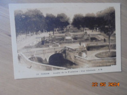 Nîmes. Le Jardin De La Fontaine. Vue Generale. AR 13 - Nîmes