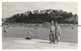 R141866 Promenade. City View. Pair. Old Photography. Postcard. Unknown Place - World