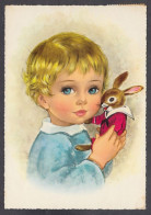 129841/ Enfant Avec Un Lapin En Peluche - Dessins D'enfants