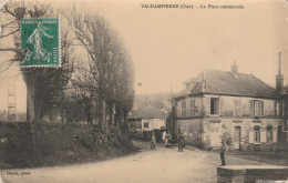 REF.AD . CPA . 60 . VALDAMPIERRE . LA PLACE COMMUNALE - Andere & Zonder Classificatie