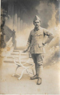 Carte Photo Militaire Non écrite (53 Sur Le Col De Veste) - Personaggi