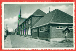 Waregem: Kerkstraat En Kerk St-Margareta - Waregem