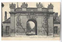 CPA 51 VITRY-le-FRANCOIS La Porte Du Pont (Côté Intérieur) - Vitry-le-François