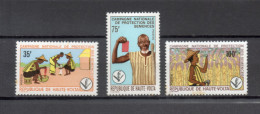 HAUTE VOLTA  N° 251 à 253    NEUFS SANS CHARNIERE  COTE  3.00€    AGRICULTURE  VOIR DESCRIPTION - Upper Volta (1958-1984)