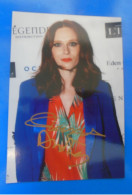 AUTOGRAPHE DE AUDREY FLEUROT SUR PHOTO - Actores Y Comediantes 