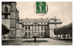 Remiremont. Ancien Palais Abbatial - Remiremont