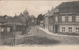 REF.AD1 . CPA . 59 . ROUBAIX . ROUTE DE MOUVAUX - Roubaix