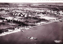 76 - Seine Maritime -  LILLEBONNE - Vue Aerienne - Le Bac De Quillebeuf - Les Raffineries - Lillebonne