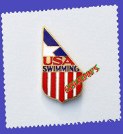 Pin's équipe De Natation Des états Unis. U.S.A Swimming Team - Schwimmen