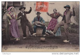 CPA PHOTO - AUVERGNE - Bourrée D'Auvergne - Danses