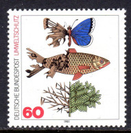 GERMANY - 1981 WEST GERMANY ENVIRONMENT BUTTERFLY FISH FINE MNH ** SG 1951 - Nuevos