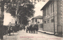 FR66 THUIR - Labouche - BANYULS TRILLES - La Route De THUIR - Attelages Au Transports De Tonneaux De Vin- Animée - Belle - Banyuls Sur Mer