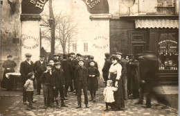 CP Carte Photo D'époque Photographie Vintage Groupe Mode Saint Denis 93 - Parejas