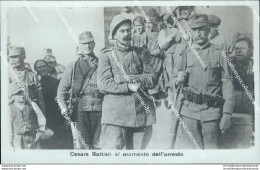 Cb11 Cartolina Militare  Cesare Battisti Al Momento Dell'arresto  Www1 1 Guerra - Régiments