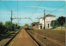 16-LOCATE DI TRIULZI-STAZIONE FERROVIARIA - Estaciones Con Trenes