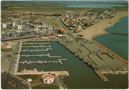 66. Gf. SAINT-CYPRIEN-PLAGE. Vue Aérienne Sur L'ensemble De La Station Balnéaire. 35892 - Saint Cyprien