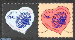 France 2022 Hearts, St Louis 2v (border Colour May Vary), Mint NH - Ongebruikt