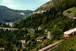RECTO/VERSO - CPSM - TRAIN SUR LES VIADUCS A MOREZ - JURA - Eisenbahnen