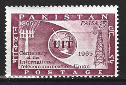 PAKISTAN. N°212 De 1965. UIT. - Andere & Zonder Classificatie