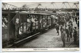 Militaria * CPA Non écrite * Guerre 1914 Départ De Volontaires ( Quai De Gare Train ) - War 1914-18