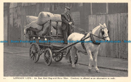 R140737 London Life. An East End Rag And Bone Man. Crockery Is Offered As An Alt - Other & Unclassified
