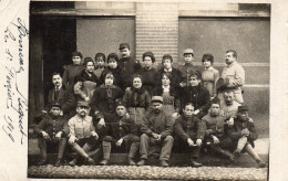 Carte - Photo -  MILITARIA  -  Photo De Groupe, Militaires Et Civils  - Annexe  RIQUET - 1er Février 1919. - Other & Unclassified