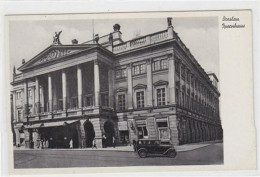 39048721 - Breslau / Wroclaw. Opernhaus Auto Im Vordergrund Ungelaufen  Kleiner Knick An Der Rechten Unteren Ecke , Son - Poland