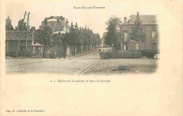62 - St Pol Sur Ternoise - Boulevard Gambetta Et Sous Prefecture - Animé - Carte Vierge - Voir Scan Recto-Verso - Saint Pol Sur Ternoise