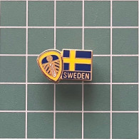 Badge Pin ZN013263 - Football Soccer England Leeds United Sweden Supporters Club - Calcio