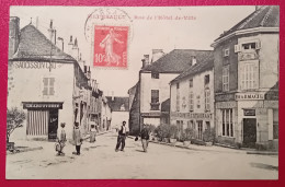 21 - MEURSAULT - RUE DE L'HOTEL DE VILLE - Meursault