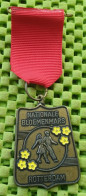 Medaile   :  Nationale Bloemenmars Rotterdam -  Original Foto  !!  Medallion  Dutch . - Autres & Non Classés