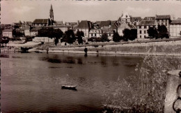 BERGERAC   ( DORDOGNE )   VUE DE LA VILLE DEPUIS LE PONT - Bergerac