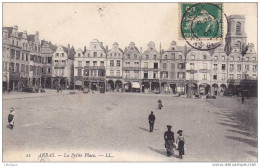 CPA 62 - ARRAS  - La Petite Place - Arras