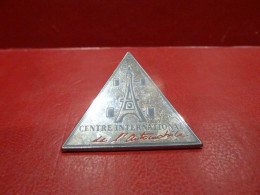 PIN'S " CENTRE INTERNATIONAL DE L'AUTOMOBILE DE PARIS ". - Altri & Non Classificati