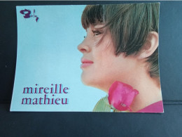 CP -   Lot De 4 Photos      " Mireille MATHIEU    "  - Net   5 - Le Lot De 4 - Photographs