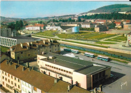 SAINT-DIÉ -La Gare Routière Et La Salle Des Fêtes - Saint Die