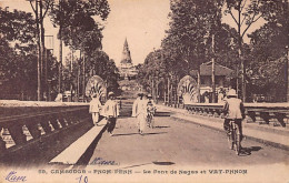 Cambodge - PHNOM PENH - Le Pont Des Nagas Et Vat Phnom - Ed. Van Xuan 59 - Cambogia