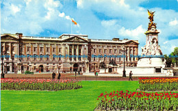 R143256 Buckingham Palace. London. The Photographic Greeting Card - Sonstige & Ohne Zuordnung