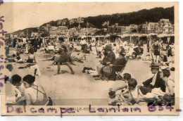 - 842 - TROUVILLE - Reine Des Plages - Beau Plan, Peu Courante, Belle Animation, Non écrite, TTBE, Scans. - Trouville