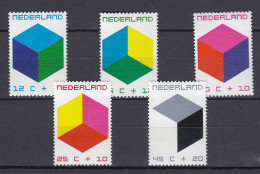 Niederlande - Netherland Mi. 951-955 Postfrisch ** Voor Het Kind  1970 (80078 - Otros & Sin Clasificación