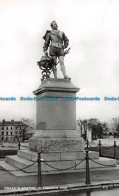 R142647 Drakes Statue. Plymouth Hoe. Lansdowne Publishing. RP - Monde