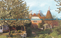 R141802 Kentish Oast Houses In Springtime. C. G. Williams. Plastichrome. A. J. H - Monde